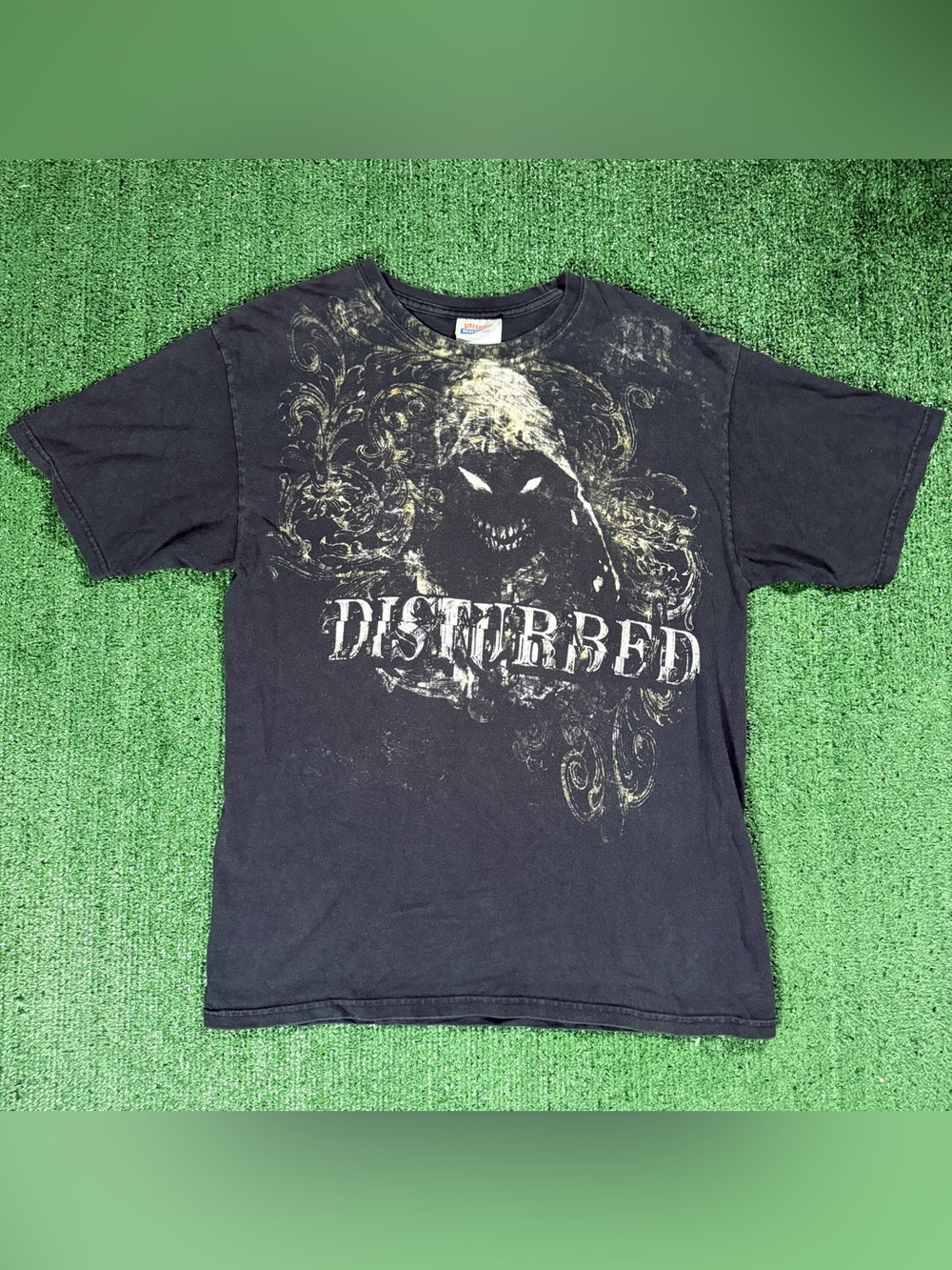 Vintage Hanes Disturbed Band Graphic T-Shirt Size Large Black